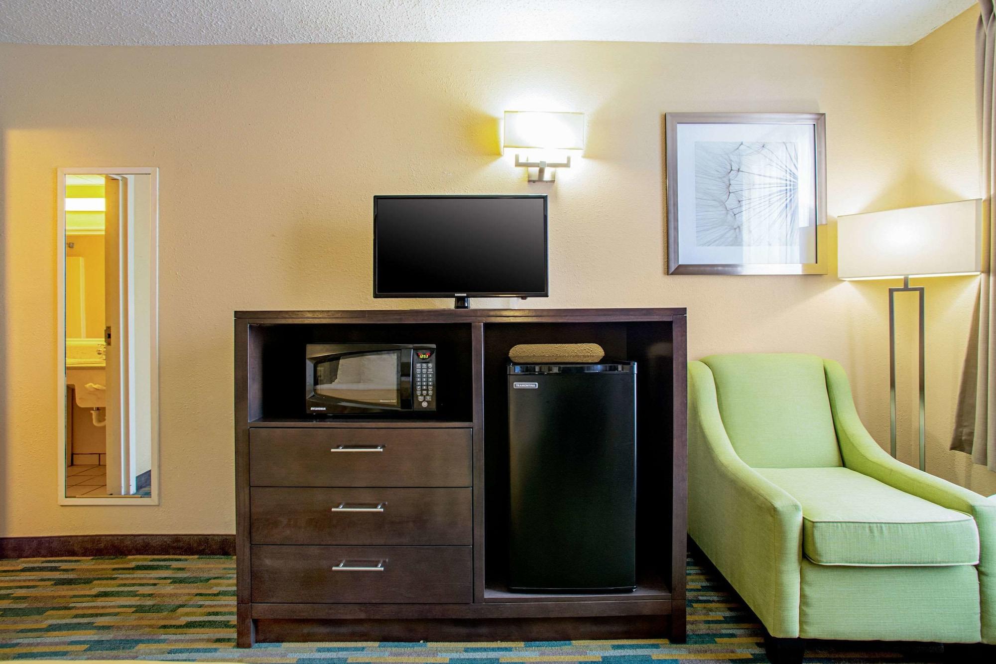 Quality Inn Near Six Flags St. Louis Pacific Dış mekan fotoğraf