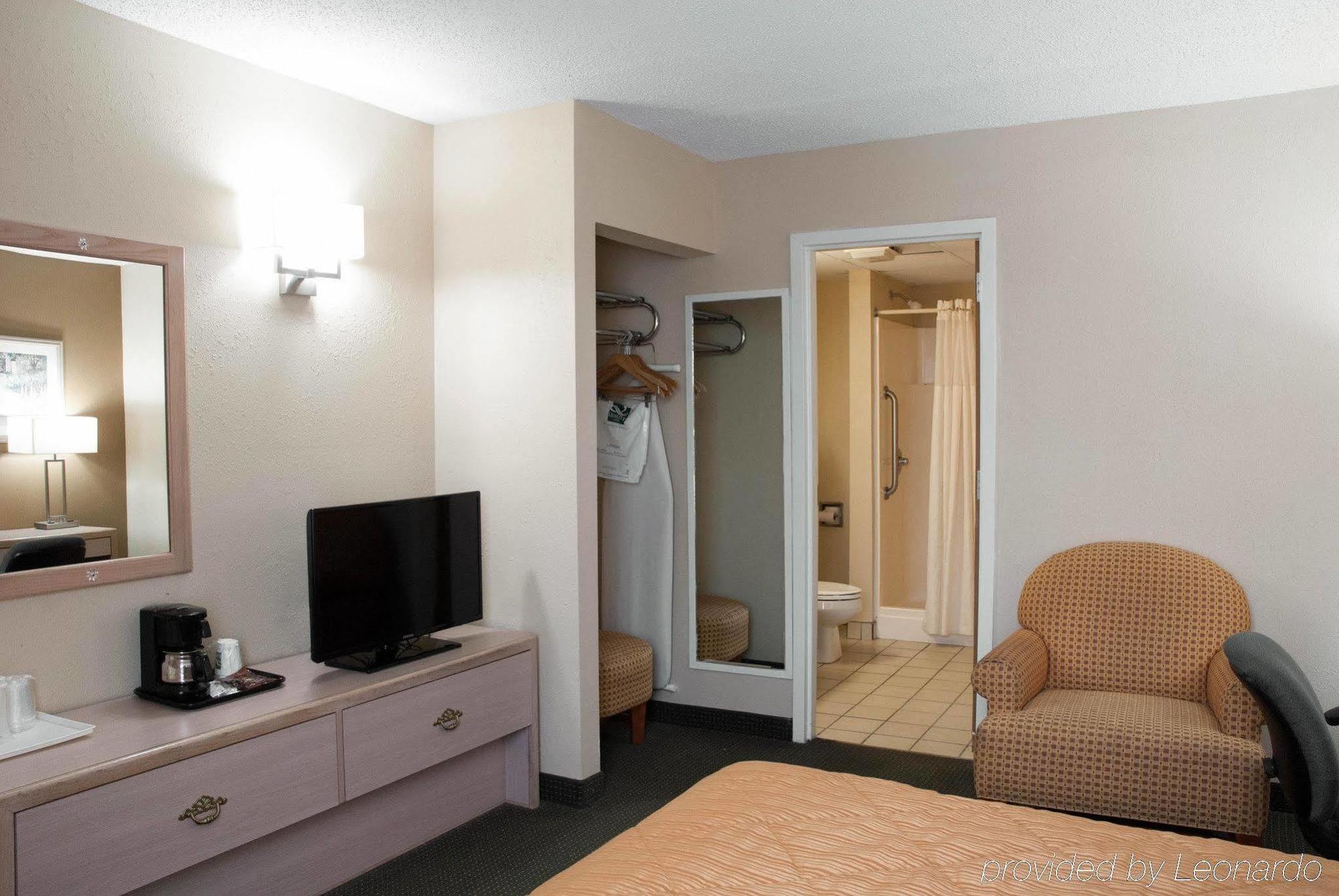 Quality Inn Near Six Flags St. Louis Pacific Dış mekan fotoğraf