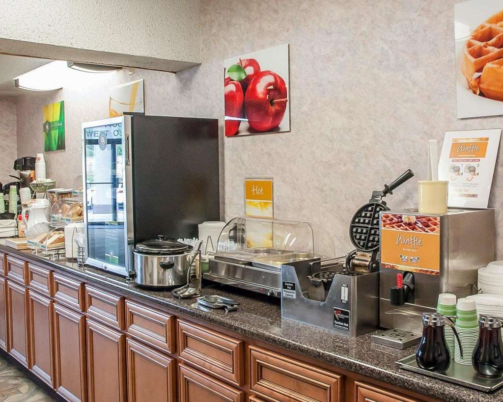 Quality Inn Near Six Flags St. Louis Pacific Restoran fotoğraf