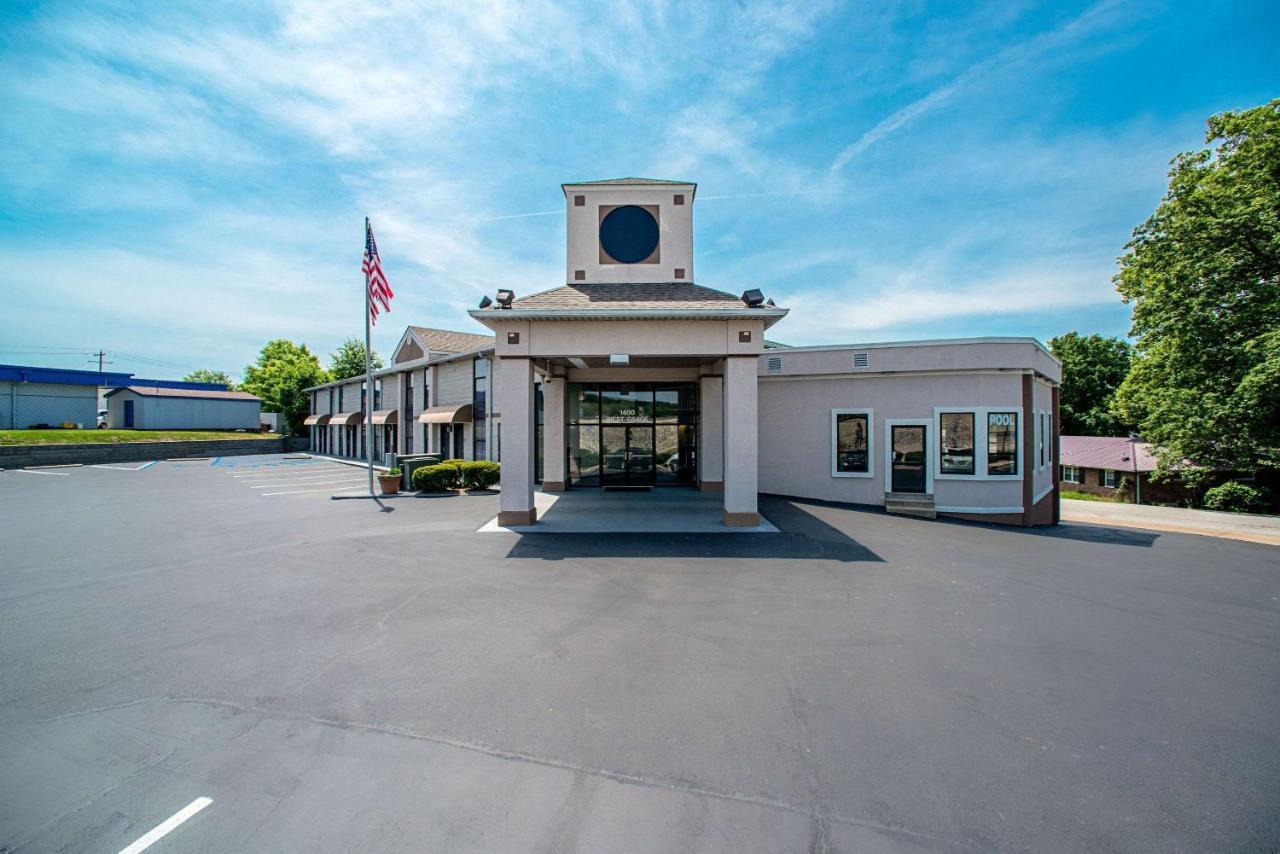 Quality Inn Near Six Flags St. Louis Pacific Dış mekan fotoğraf